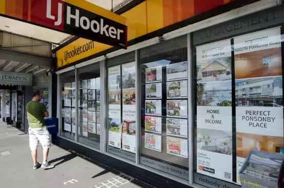 THE CHART: Property investors fill their boots in March