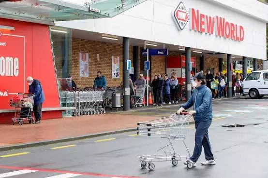 Strolling to supermarket competition reform