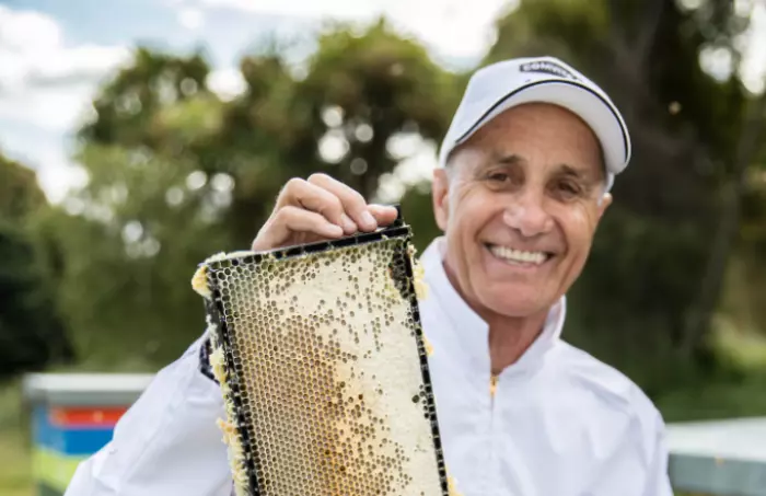 Alan Bougen corrects statement with regard to Comvita