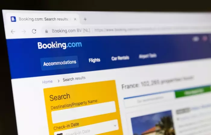 Spain fines booking.com $750m over competition concerns