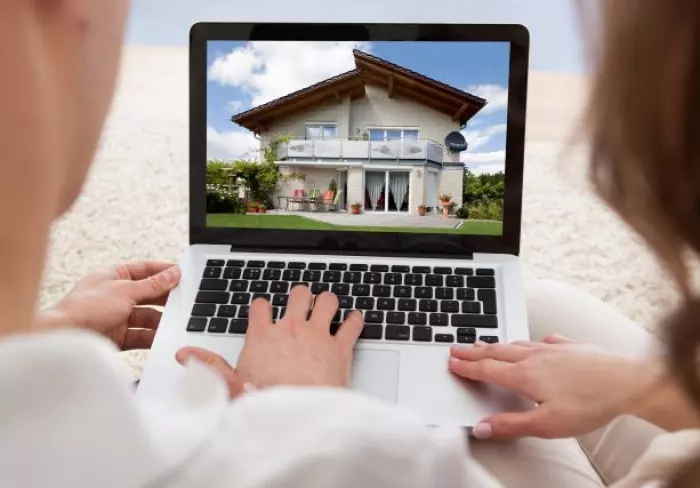 Blowing the roof off: online property traffic skyrockets