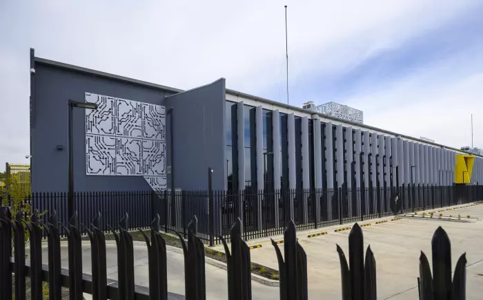 NZ sharemarket rises as Infratil, Spark drive gains