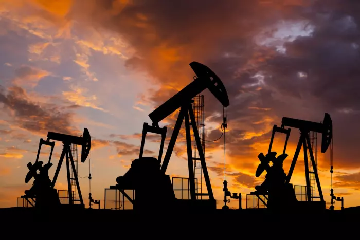 Saudi Arabia and Russia win big in gamble on oil cuts