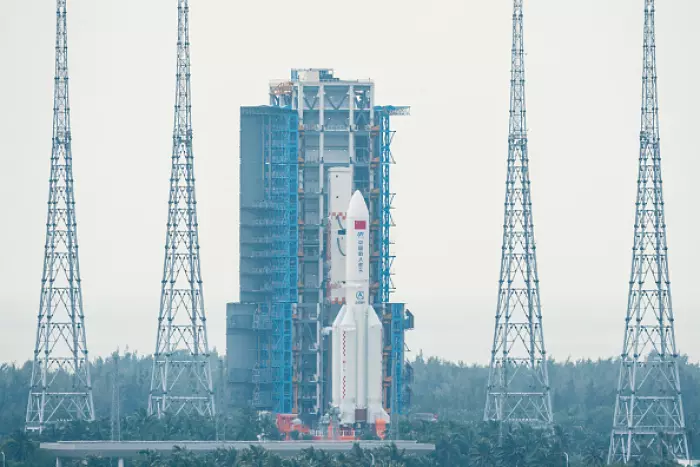 Space-junk anxiety deepens as China rocket falls back to earth