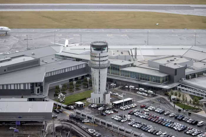 Act would 'support selling' Crown stake in Christchurch Airport