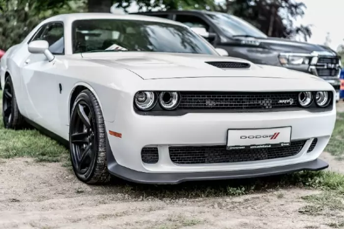 Court rules on Turners’ car-yard quarrel and the non-compliant Hellcat