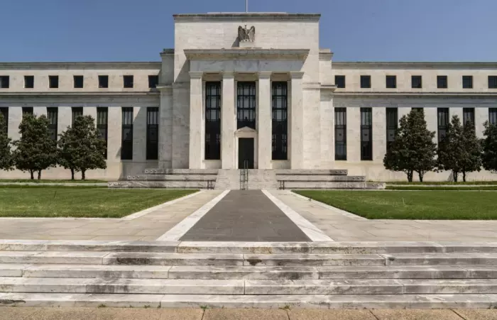 Minutes signal Fed on track to raise interest rates in July