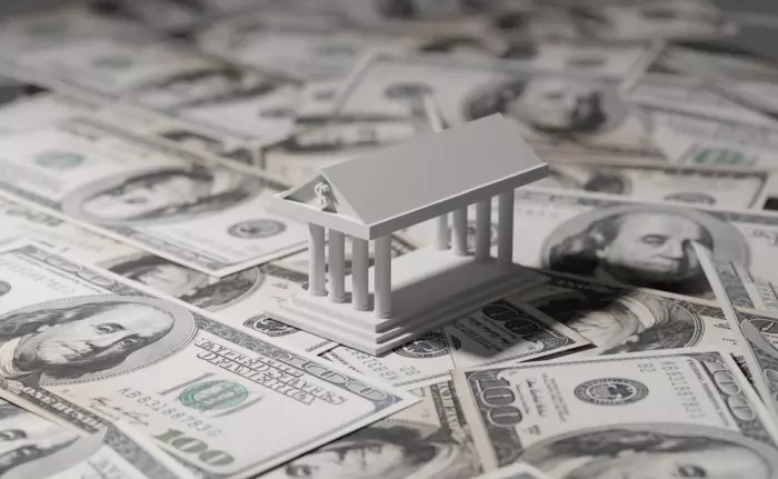 US consumer confidence slumps to lowest in seven months