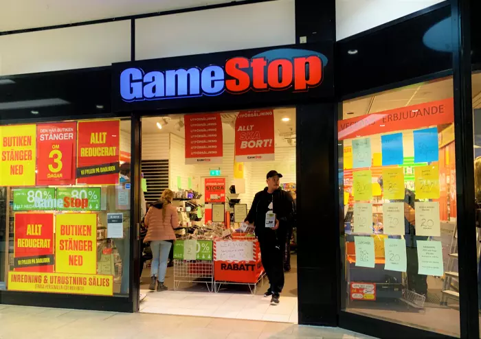 Sharesies, Hatch forced to stop GameStop trading