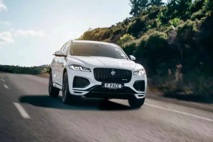 Review: Jaguar F-Pace – goes like a rocket, but please, Jag, stick to your knitting