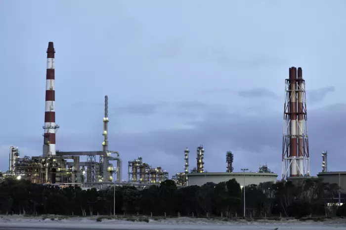 Reopening Marsden Point refinery a billion dollar pipe dream