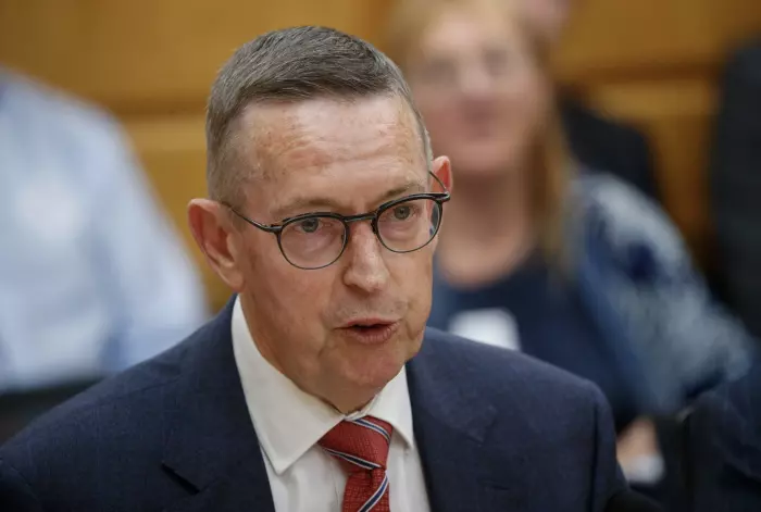 Reserve Bank chair Neil Quigley says sorry after knuckle rap from Finance Minister Nicola Willis