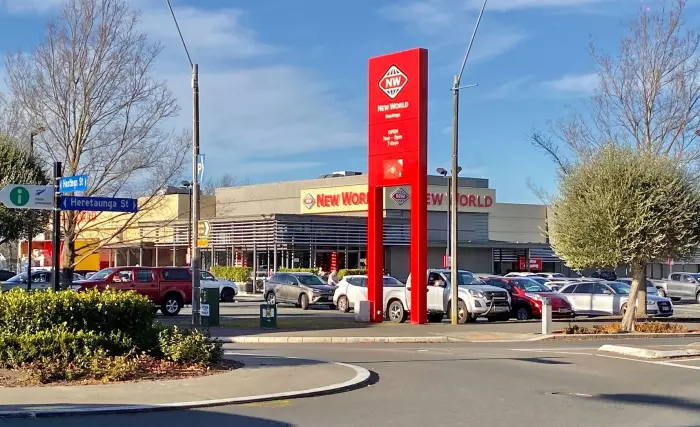 Commerce Commission ratchets up pressure on supermarkets, targets supplier charges