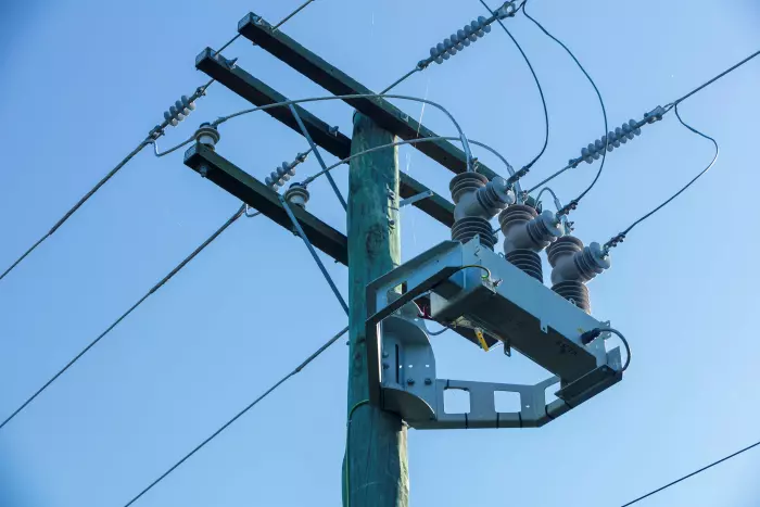 Regulator warns electricity contract issues may pose risk to competition