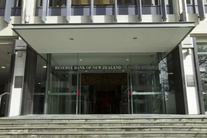 RBNZ lifts bank dividend restrictions from July 1