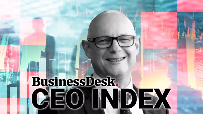 No (fruit) flies on head of rural sector's supporter-in-chief