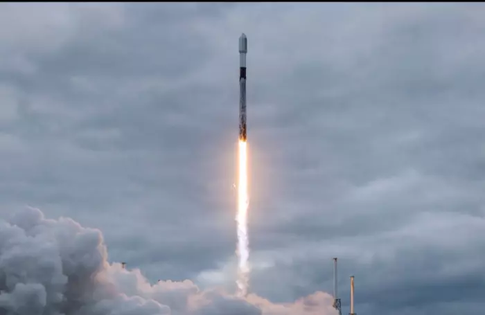 One NZ makes bet on SpaceX's satellite-to-mobile service