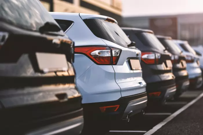 Turbulent market slashes 2 Cheap Cars' profit