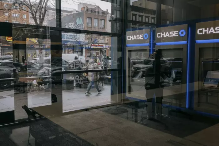 America’s biggest bank is growing the old-fashioned way: branches