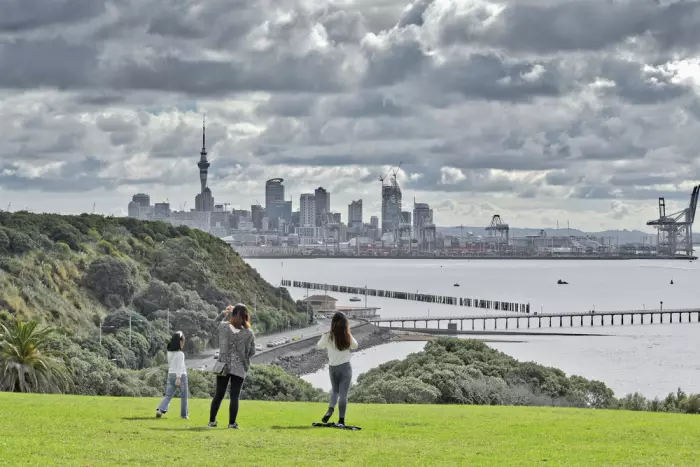 Auckland hits world No 3 in priciest rentals