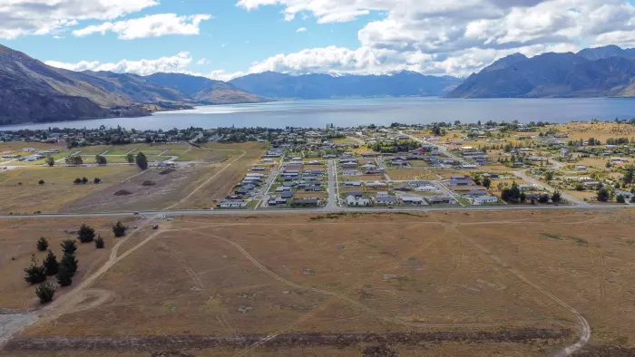 First home with a majestic view for only $650k near Queenstown