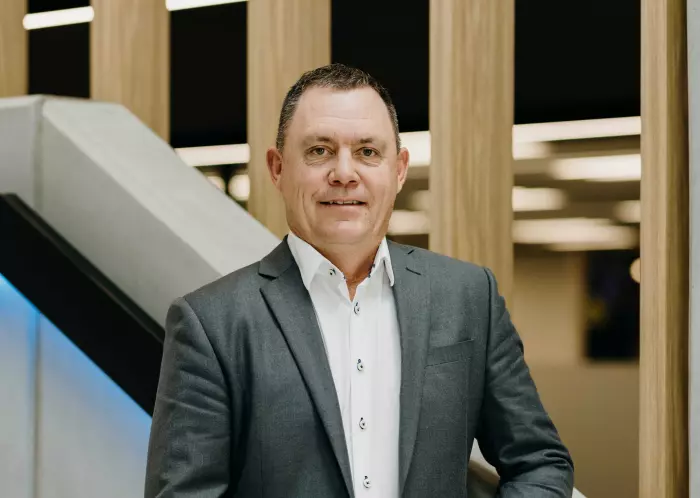 2degrees earnings show cash momentum