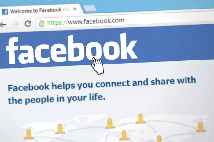 Aucklanders only: Facebook terms for NZ small business grants