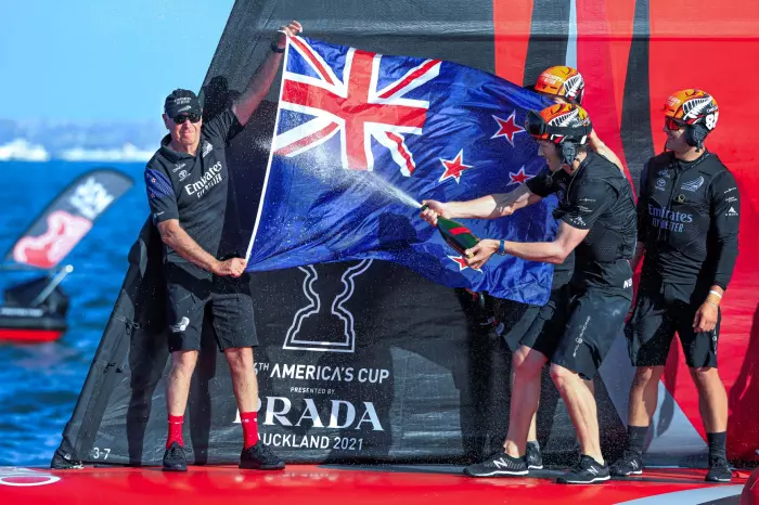 Stephen Tindall steps down from Team NZ board