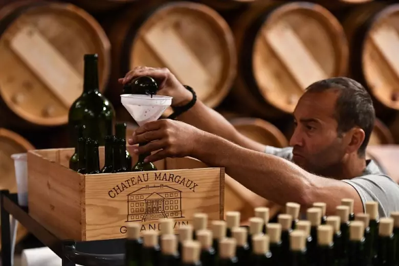 Château Margaux wine being bottled near Bordeaux. (Photo: Getty).