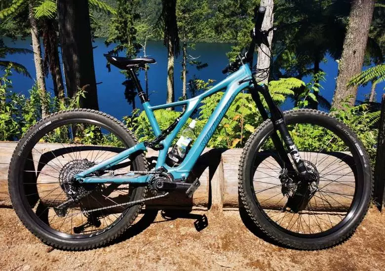 The Turbo Levo SL is a smooth ride. (Photo: Jeremy Rose.)